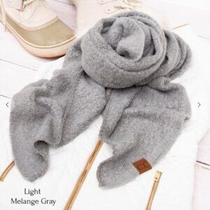 Soft, Light Gray Oblong Scarf